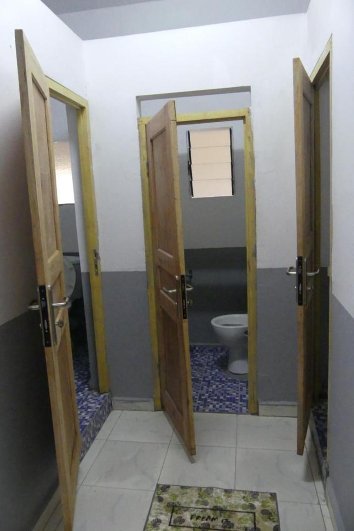 לינה וארוחת בוקר Antsiranana Centre Lucien Botovasoa מראה חיצוני תמונה